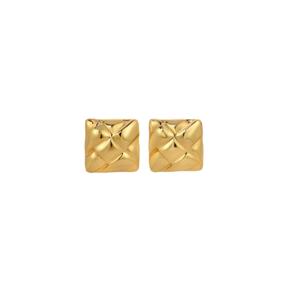 Heaven Mayhem Woven Gold Earrings.